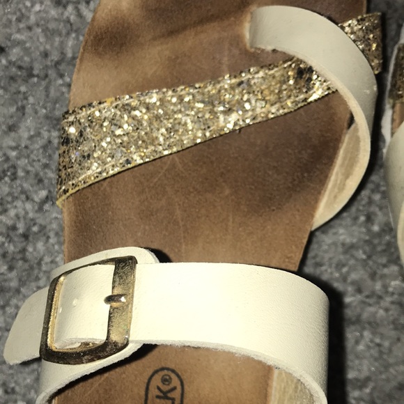 ITALIAN SANDALS ☀️🇮🇹 - Picture 3 of 5